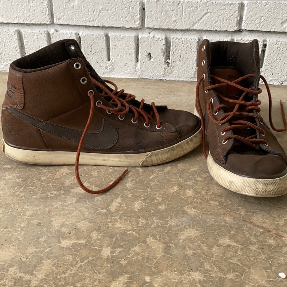 Nike shoes